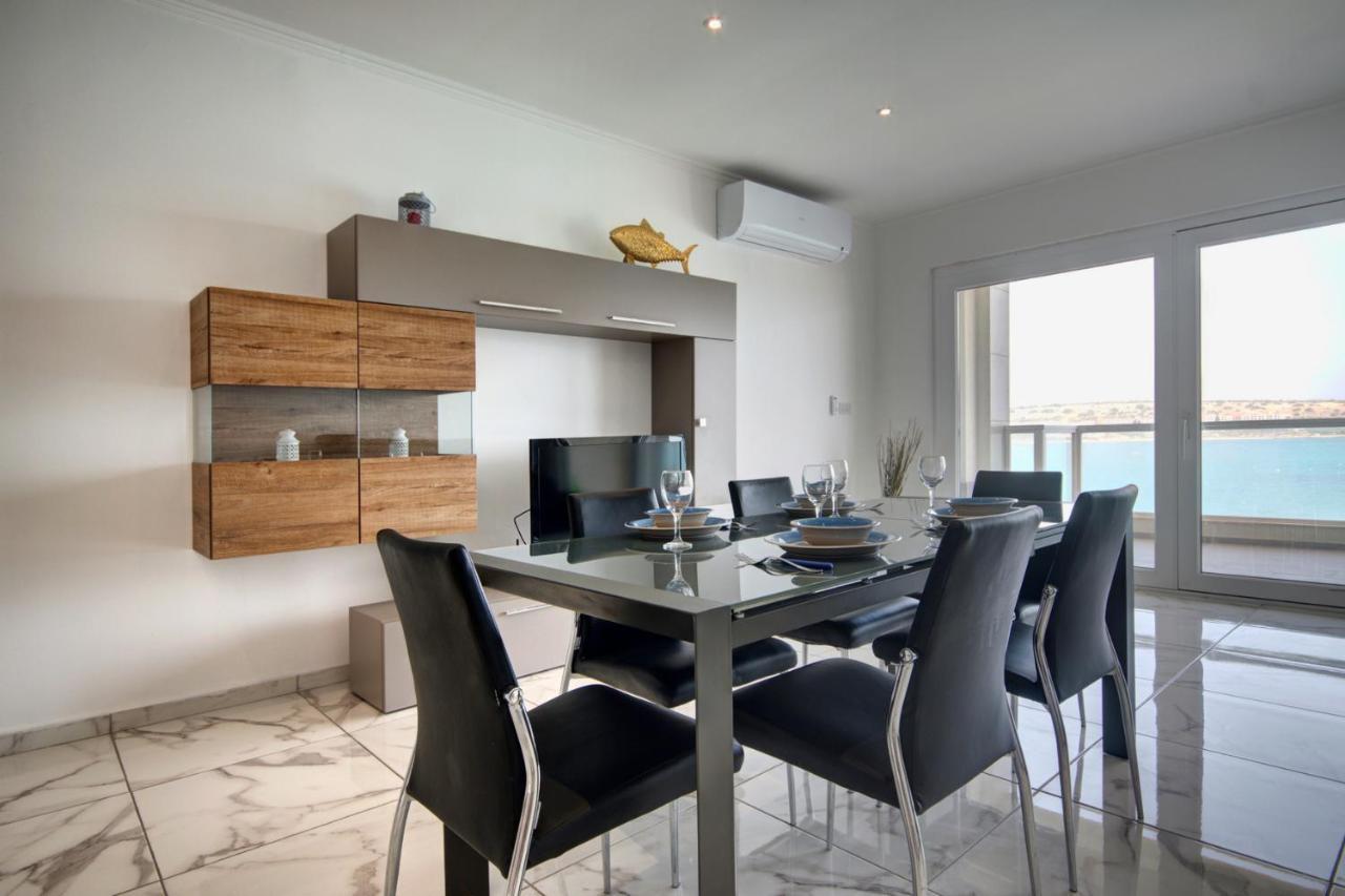 Beachfront Pretty Holiday Home 멜리에하 외부 사진